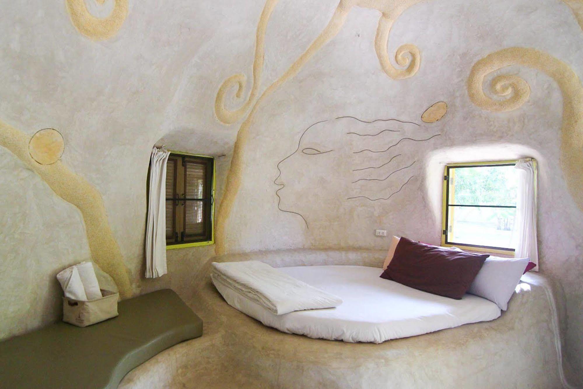 Naidee Sculptured Huts Hotell HHQ Eksteriør bilde